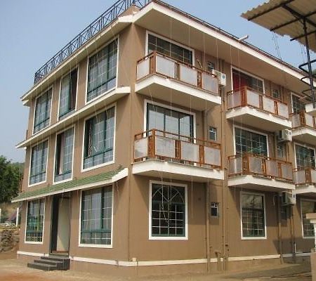 Hotel Murud Beach Home ภายนอก รูปภาพ