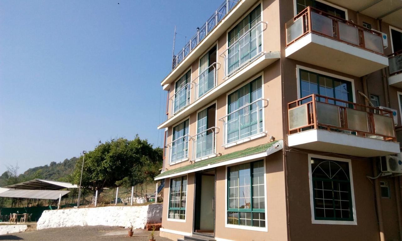 Hotel Murud Beach Home ภายนอก รูปภาพ
