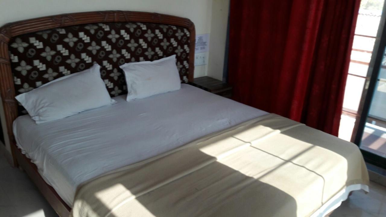 Hotel Murud Beach Home ภายนอก รูปภาพ